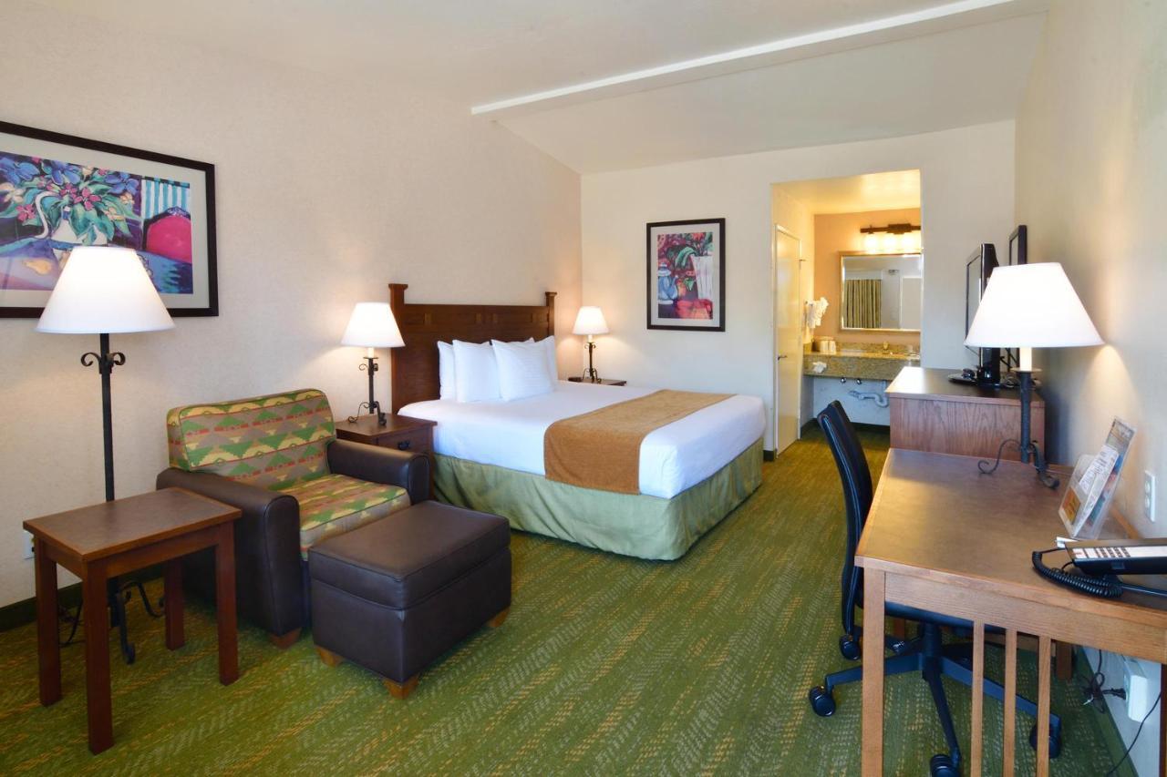 Lamplighter & At Sdsu Hotel 3*