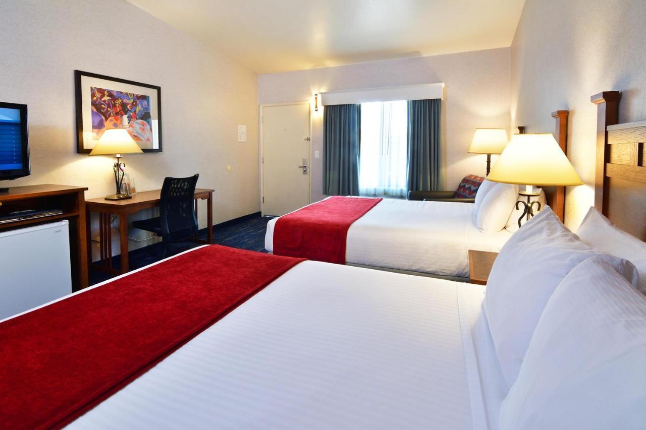 Hotel Lamplighter & At Sdsu San Diego